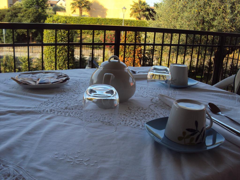 B&B Rosa Del Garda Lazise Eksteriør billede